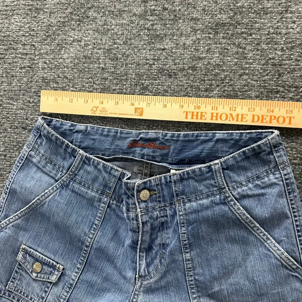 Eddie Bauer Denim Shorts Womens Size 6 Blue Cargo Raw Hem Cotton Casual Outdoor